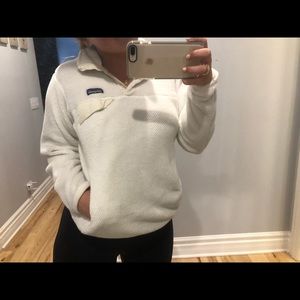 WHITE PATAGONIA PULLOVER